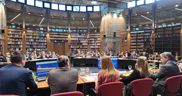 Momento de la reunión constitutiva en la Escuela Nacional de Protección Civil.